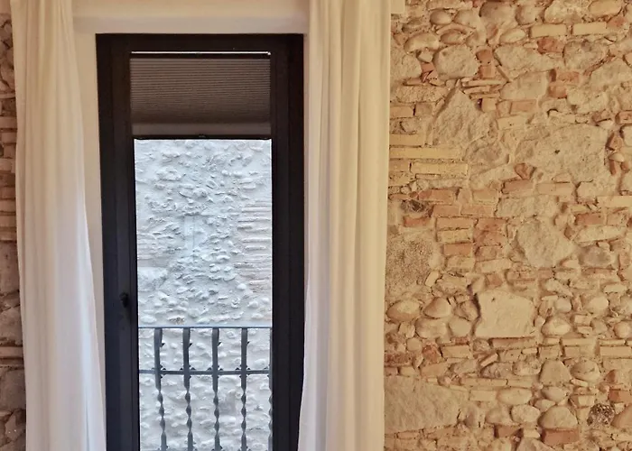 Boutique Atelier - Adults Only